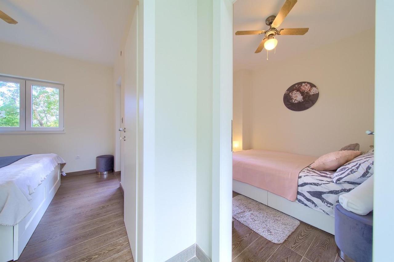 Apolina Malinska Villa Ngoại thất bức ảnh